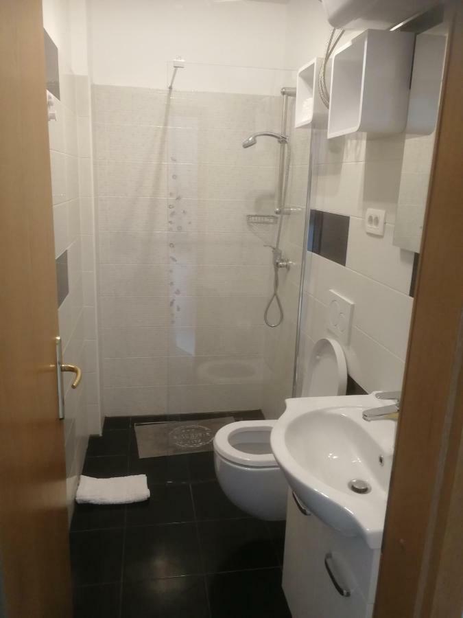 Apartma Rok Ankaran Ngoại thất bức ảnh